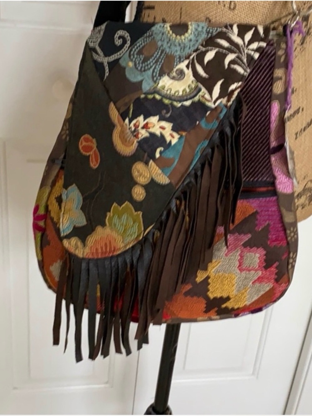 Boho Patchwork Fringe Crossbody Bag - Multicolor ST. Clair Design Bag Pedestre - Picture 3 of 7